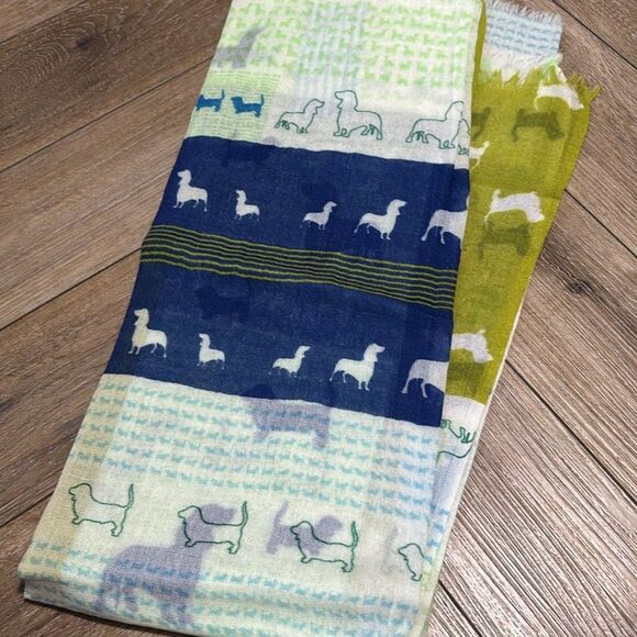 La favola continua Wool Scarf - Picture 4 of 4